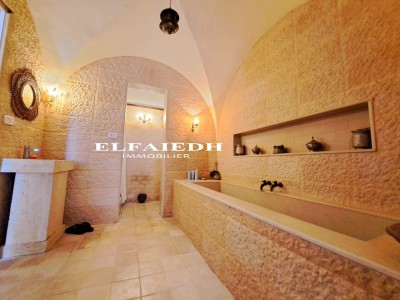 Réf; V4024 villa sirina-1