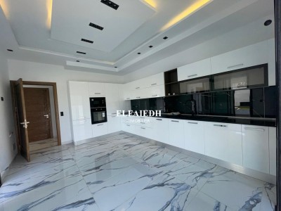 Villa chirazed V2899-5