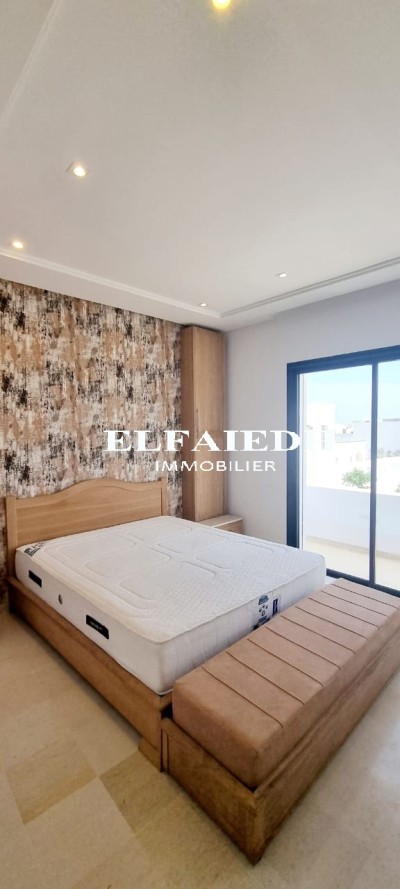 V4022 VILLA LA FONTAINE-1