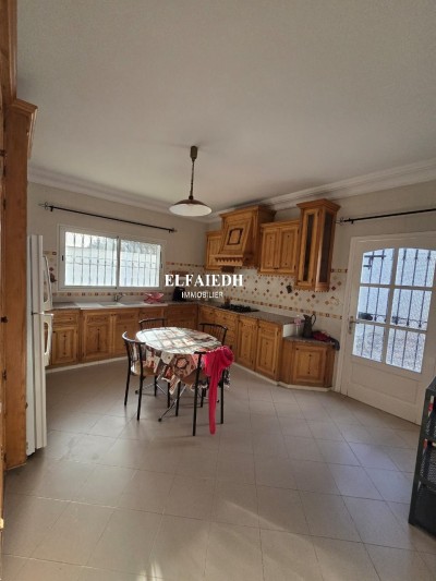 Villa Solaria V2872-12