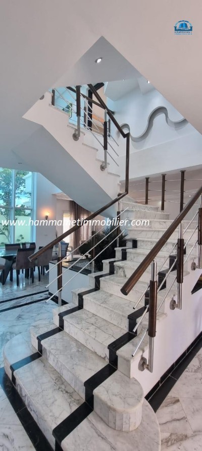 A vendre une somptueuse villa Réf: villa étoile-4