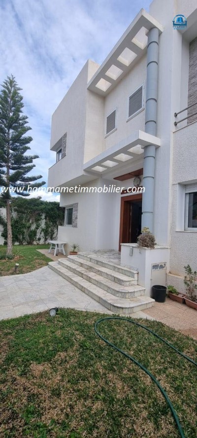 A vendre une somptueuse villa Réf: villa étoile