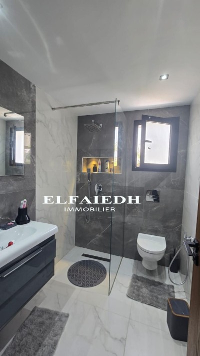 Villa gris 2  V2821-6