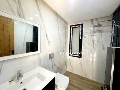 V4088 VILLA PALACE-6