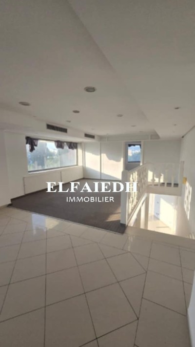 Locale panorama L281