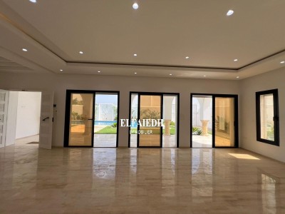 Villa Zahra V2030-14