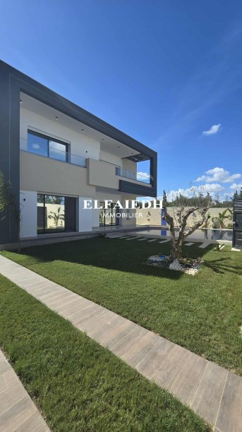 Villa charlotte V928-1