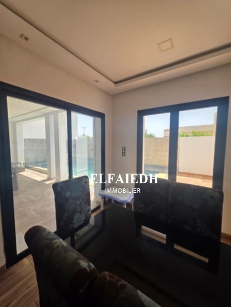 Villa Tibo L006-10