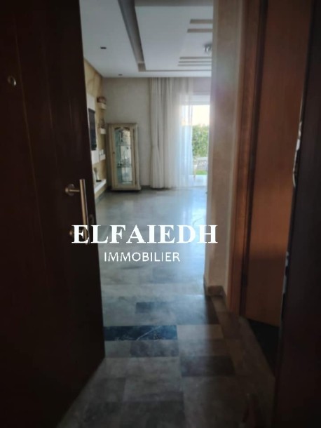 Appartement violant 2 V177-17