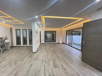 Réf; V4060 villa donia-15