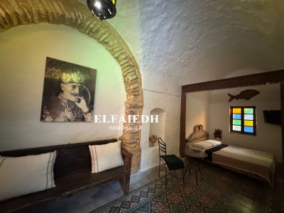 VILLA le palais v9685-4