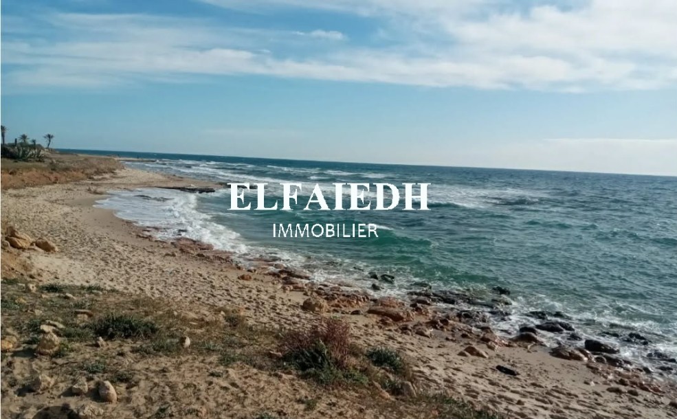 Terrain La plage T548-0