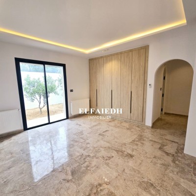 Villa  RELEX V8288-15